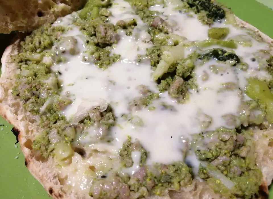 focaccia broccoli e fontina home restaurant chez Patty